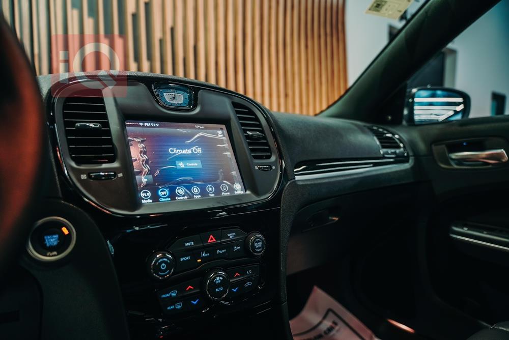 Chrysler 300